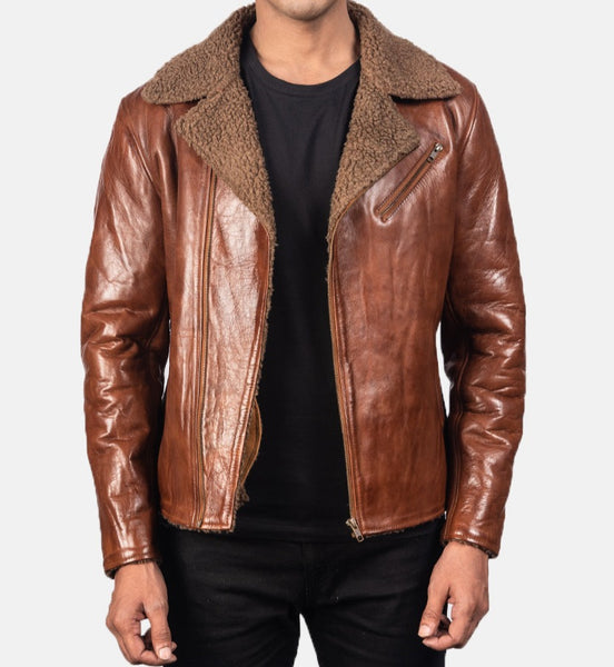 Shearling_fur_jacket_grande.